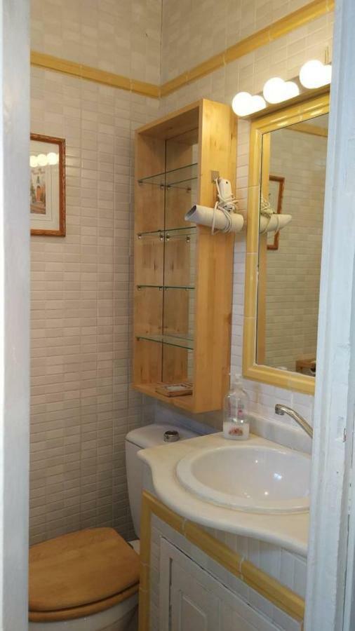 Heliopolis II Apartment Севиля Екстериор снимка