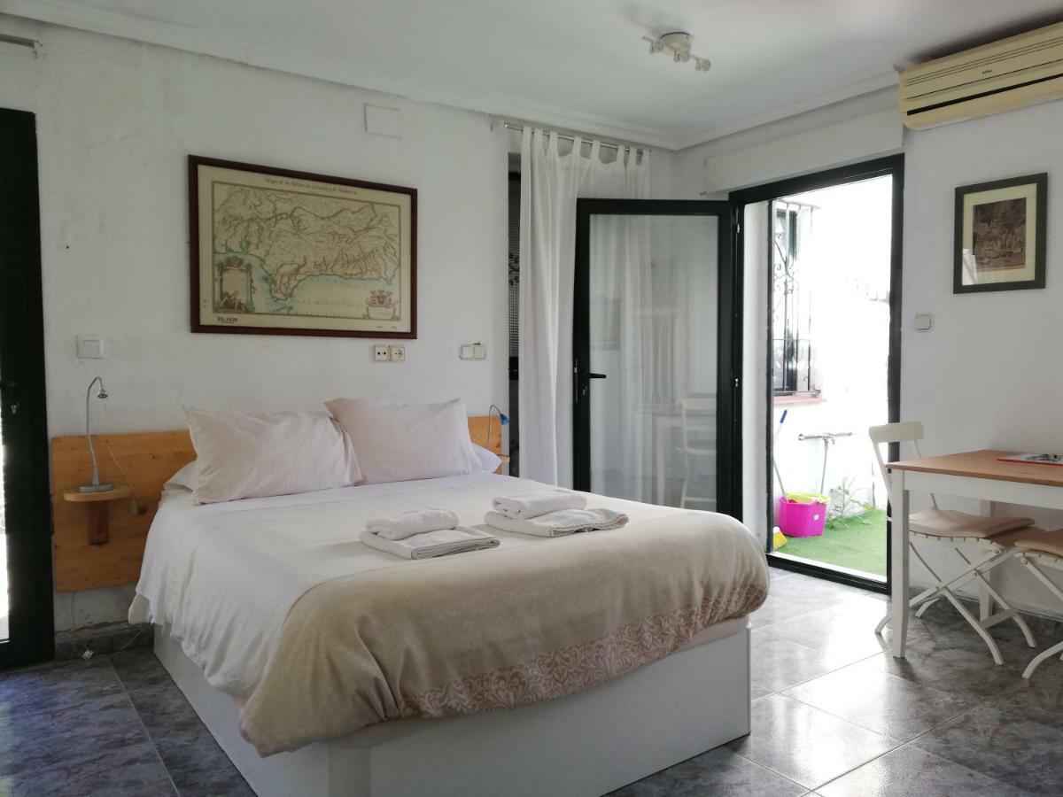 Heliopolis II Apartment Севиля Екстериор снимка