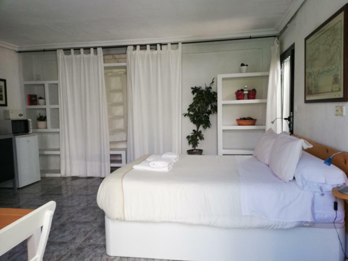 Heliopolis II Apartment Севиля Екстериор снимка